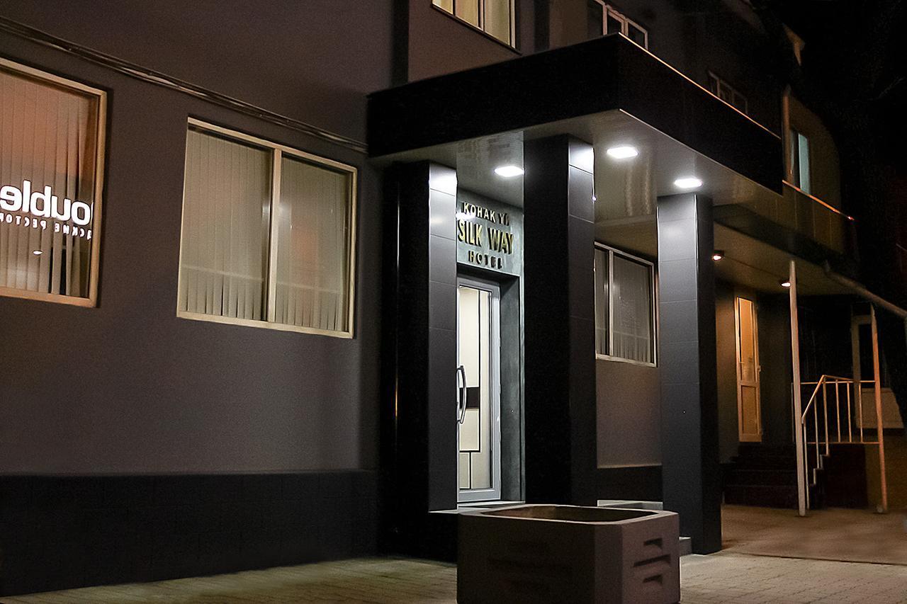 Silk Way Hotel Almati Kültér fotó