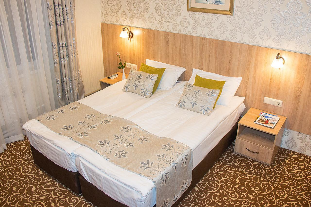 Silk Way Hotel Almati Kültér fotó