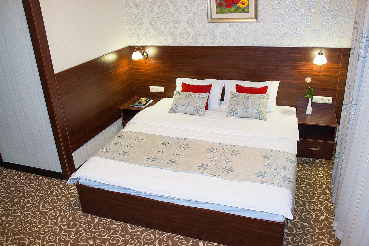 Silk Way Hotel Almati Kültér fotó