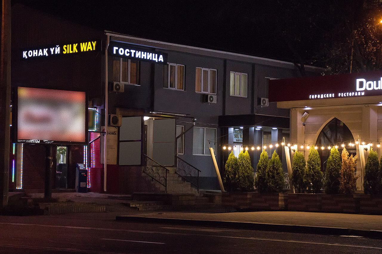 Silk Way Hotel Almati Kültér fotó