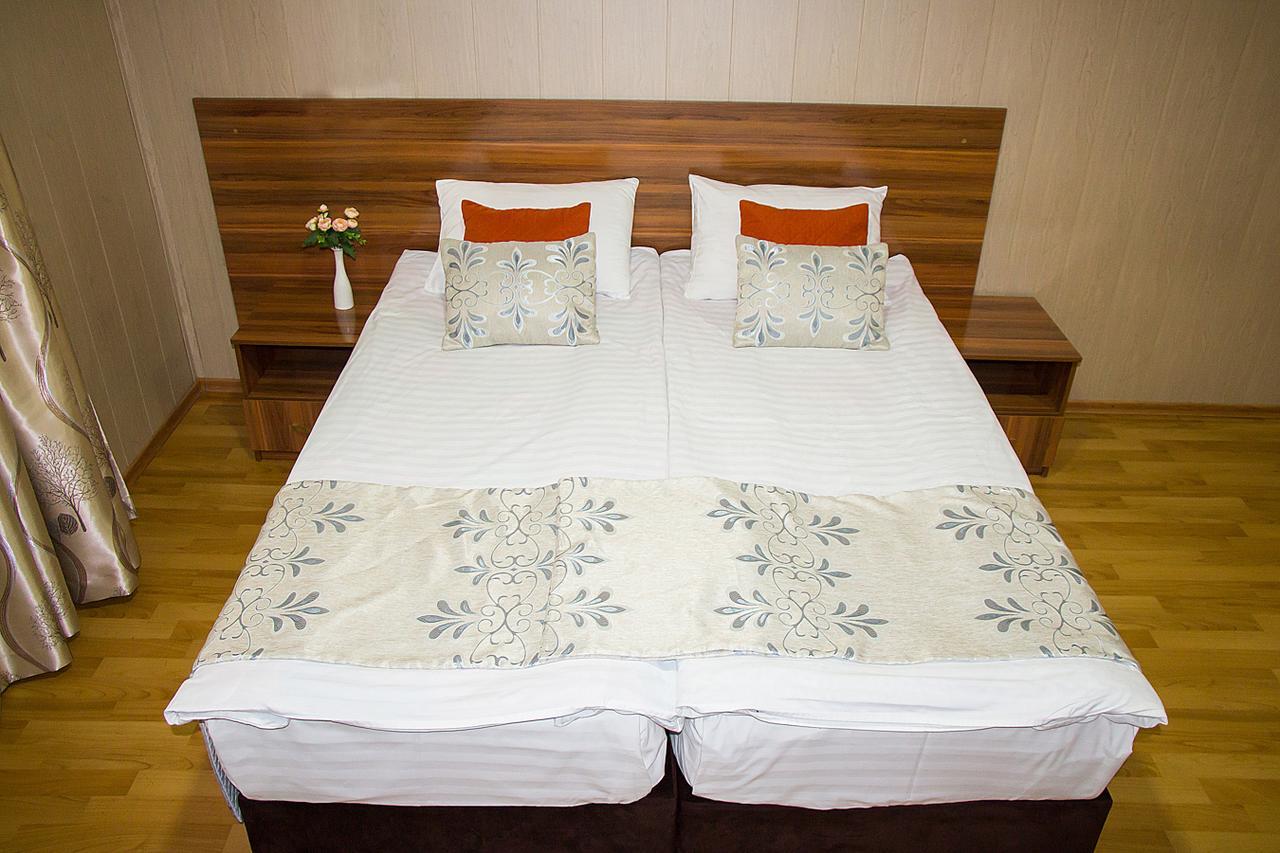 Silk Way Hotel Almati Kültér fotó